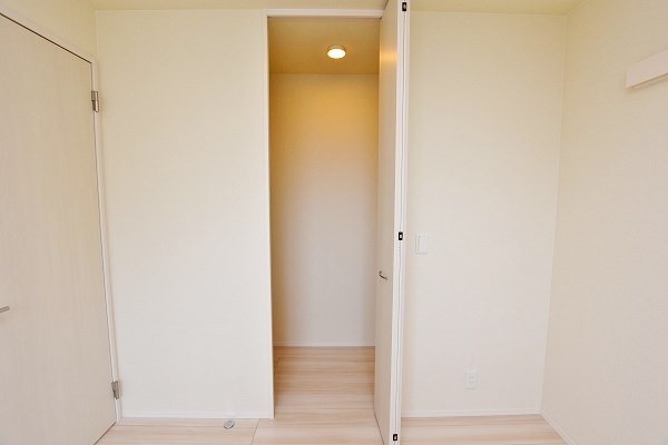 D-room中二十町 収納