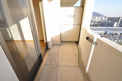 ニューシティアパートメンツ南小倉Ⅱ ベランダ