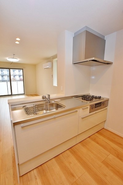 ＳｈａＭａｉｓｏｎ　Ｌｕｎａ（シャーメゾンルナ） キッチン