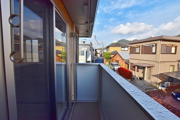 ヴェラ下富野 ベランダ