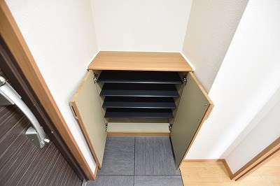 ヴィラコート戸畑元宮 玄関