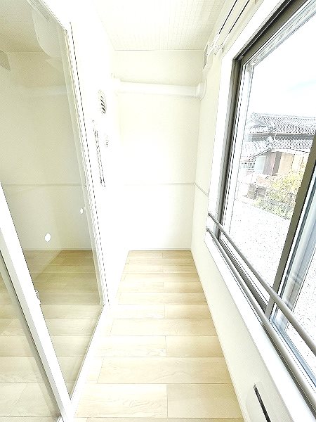 ｐｕｒｐｌｅ　ｒｉｖｅｒ　錦（パープルリバー錦） ベランダ