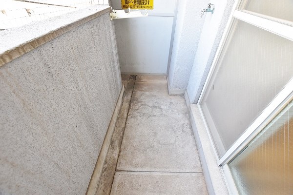 第９エルザビル ベランダ