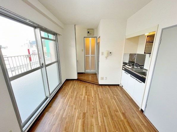 ベルガ中津口 リビング