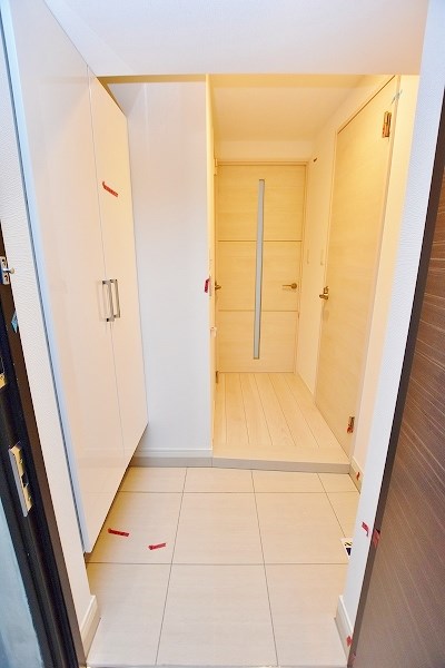 コンダクトレジデンスKONYA  玄関