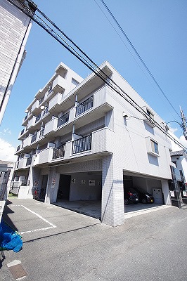 朝日プラザ小倉足立 402号室 外観