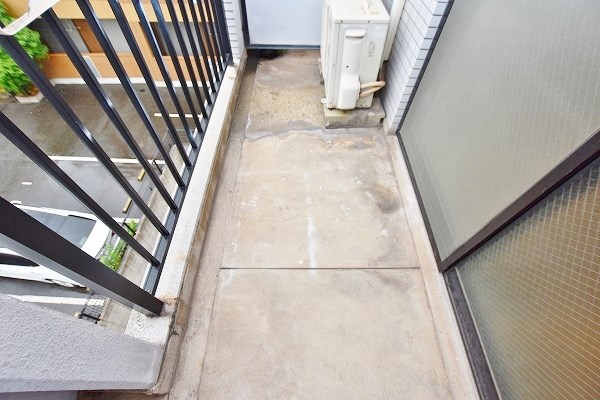 朝日プラザ小倉足立 ベランダ