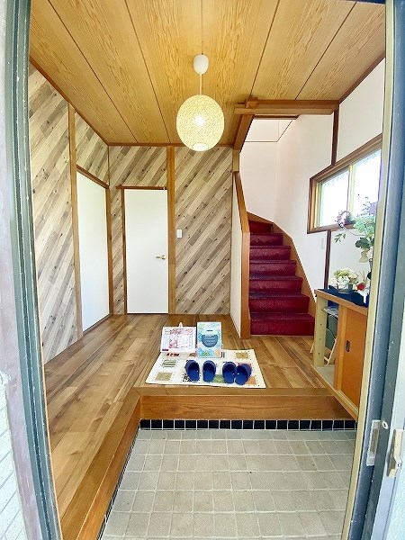 コアラソ・jyono31 玄関