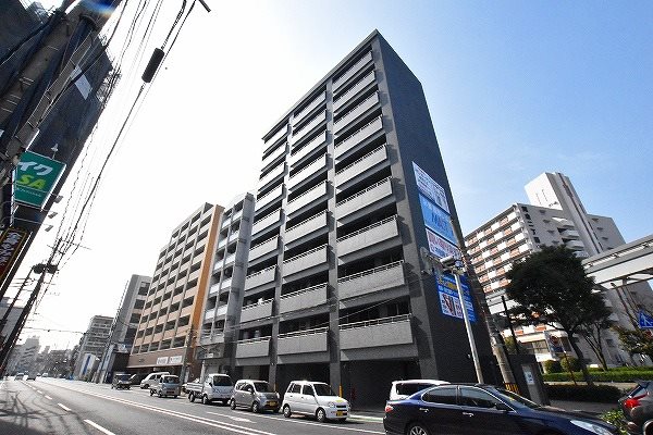 シャーメゾンステージ片野 303号室 外観