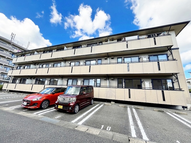 グローリー中村 105号室 外観