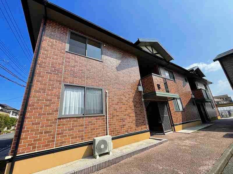 リビングタウン南方　B棟 201号室 外観