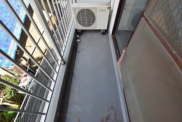 ヤンググレイス若園 ベランダ