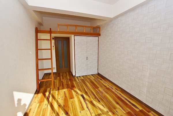 ヤンググレイス若園 リビング