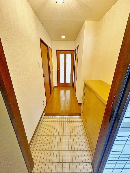 セントラルアベニュー 玄関