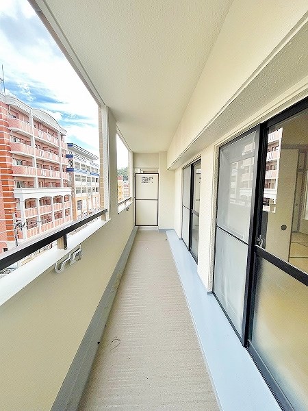 セントラルアベニュー ベランダ