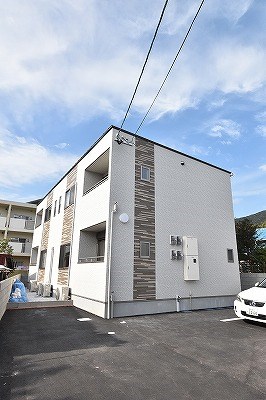 クレイン上葛原 201号室 外観