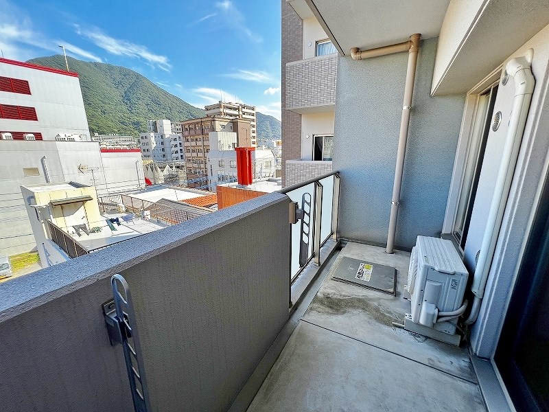 シャーメゾングランドソレイユ門司 ベランダ