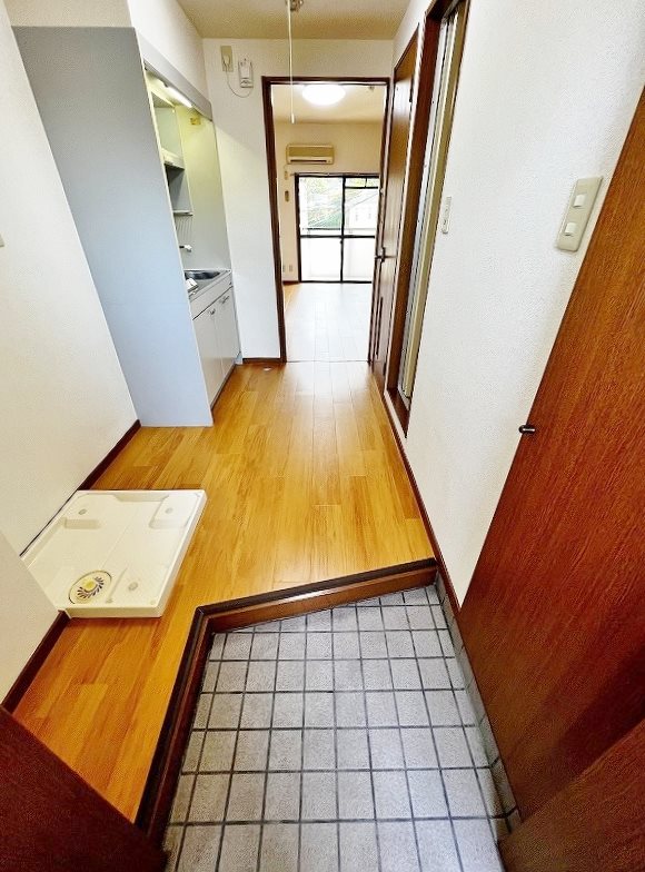 アビタシオン柳町 玄関