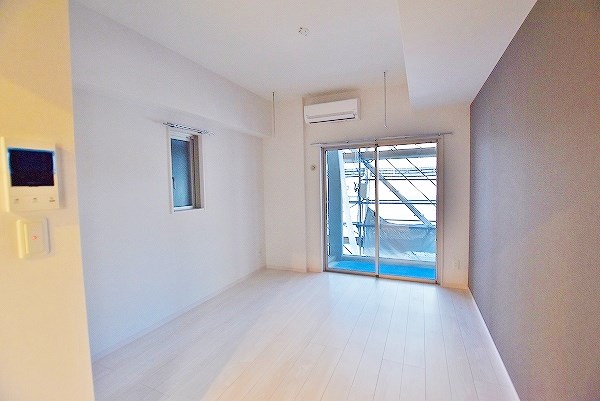 アピアランス歯大前Ⅱ    リビング