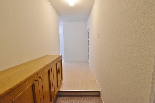 サルヴァトーレ西小倉 玄関