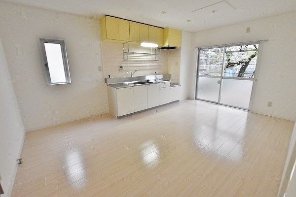 サルヴァトーレ西小倉 リビング