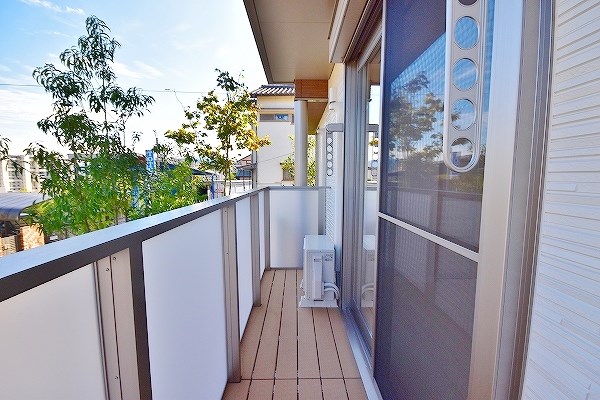 シャーメゾン南丘 ベランダ