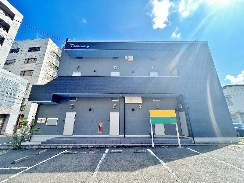 レオーネ西小倉 202号室 外観