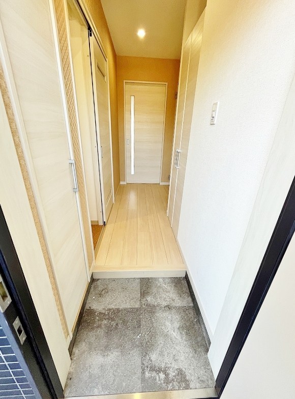 ＭＧＡ城内 玄関