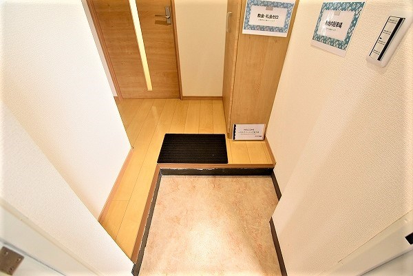 グランベール小倉駅前 玄関