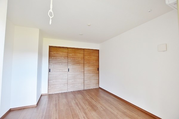 ＰＲＥＭＩＡＧＥ緑ヶ丘Ⅱ(プレミアージュ緑ヶ丘Ⅱ)   その他30