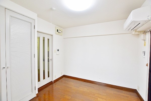 エンジョイスペースオカダ ベッドルーム