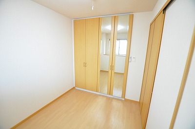 フローライトガーデン ベッドルーム