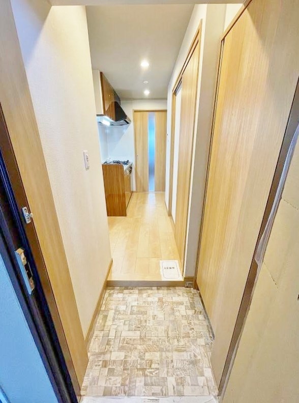 ラフィーネ葛原レスト 玄関