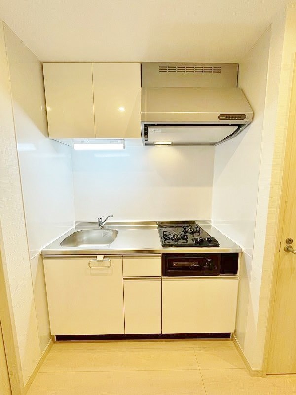 ラフィーネ葛原レスト キッチン