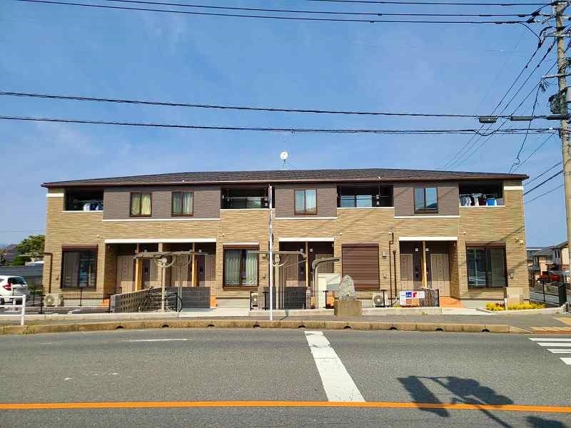 リヴァーサ朽網  203号室 外観