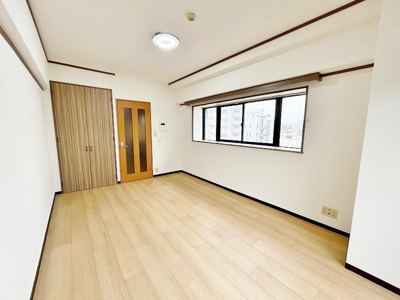 アヴィニール清水 ベッドルーム