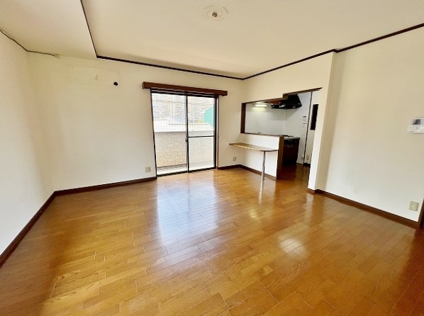 ハイツブルーＢ棟 リビング