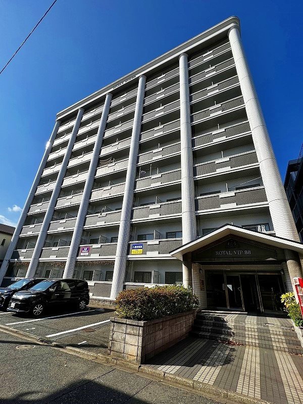 ロイヤルビップ 607号室 外観