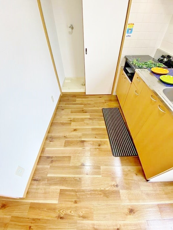 アヴィニール吉野  その他15