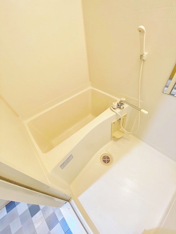 アヴィニール吉野  風呂画像