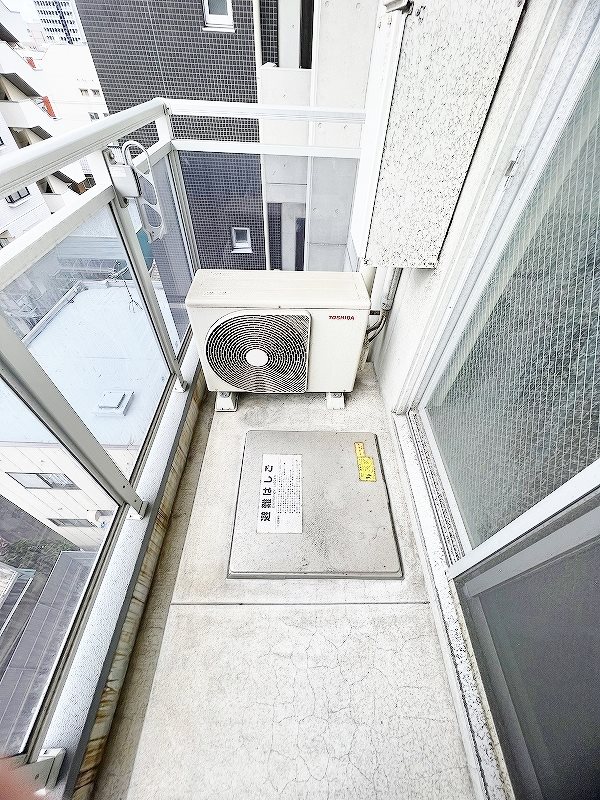 Studie TOBIHATA (スタディ飛幡)   ベランダ