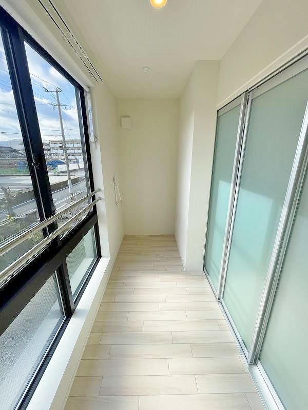 レクエルド守恒  ベランダ