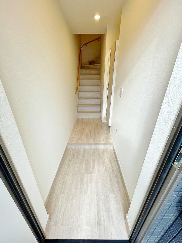 レクエルド守恒  玄関