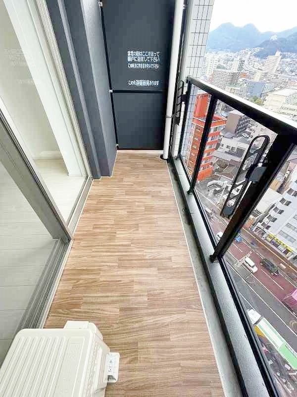 ERUZA GLANZ中津口（エルザグランツ中津口）  ベランダ