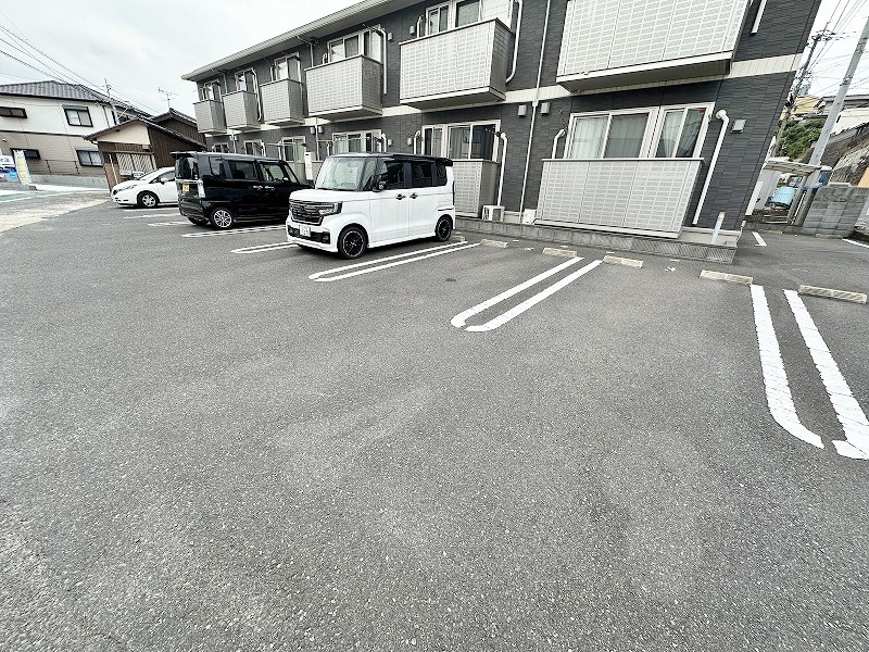 エスペランサ今町 駐車場