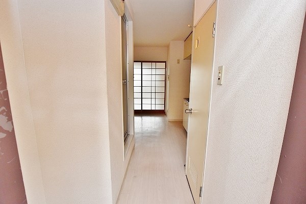 ヴィレッジ皆好園 玄関