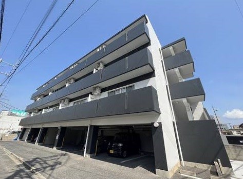 パークコート三萩野 401号室 外観