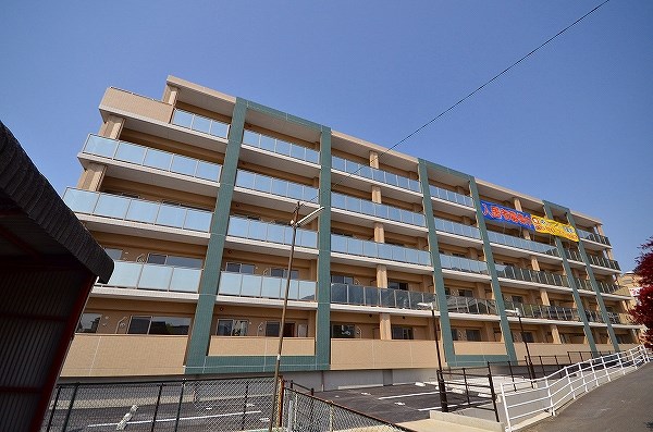 アクシオ足立 209号室 外観