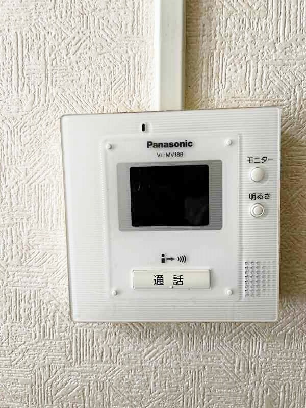 ホワイトパレス北九大前 セキュリティ