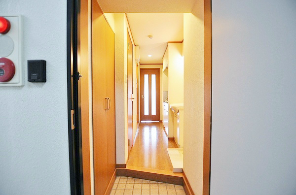 ケイズプレイス旦過 玄関